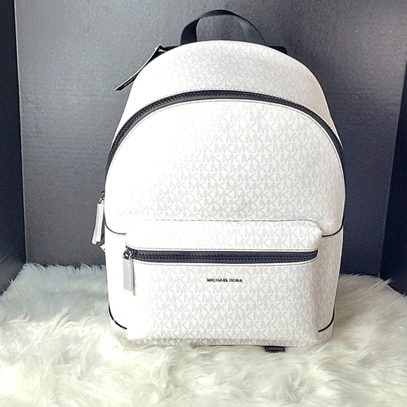 NWT‎ MICHAEL KORS Cooper Large Bright White  Signature Backpack - Picture 1 of 10